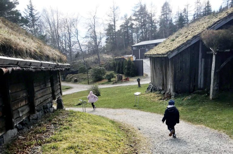 Arkivbilete frå Sunnmøre museum i Ålesund.